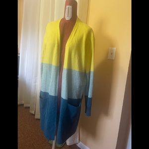 nice long cardigan tri color stylish and cozy!